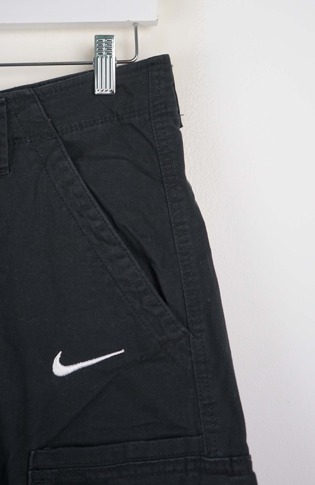 VINTAGE REWORK CARGO SHORTS W30