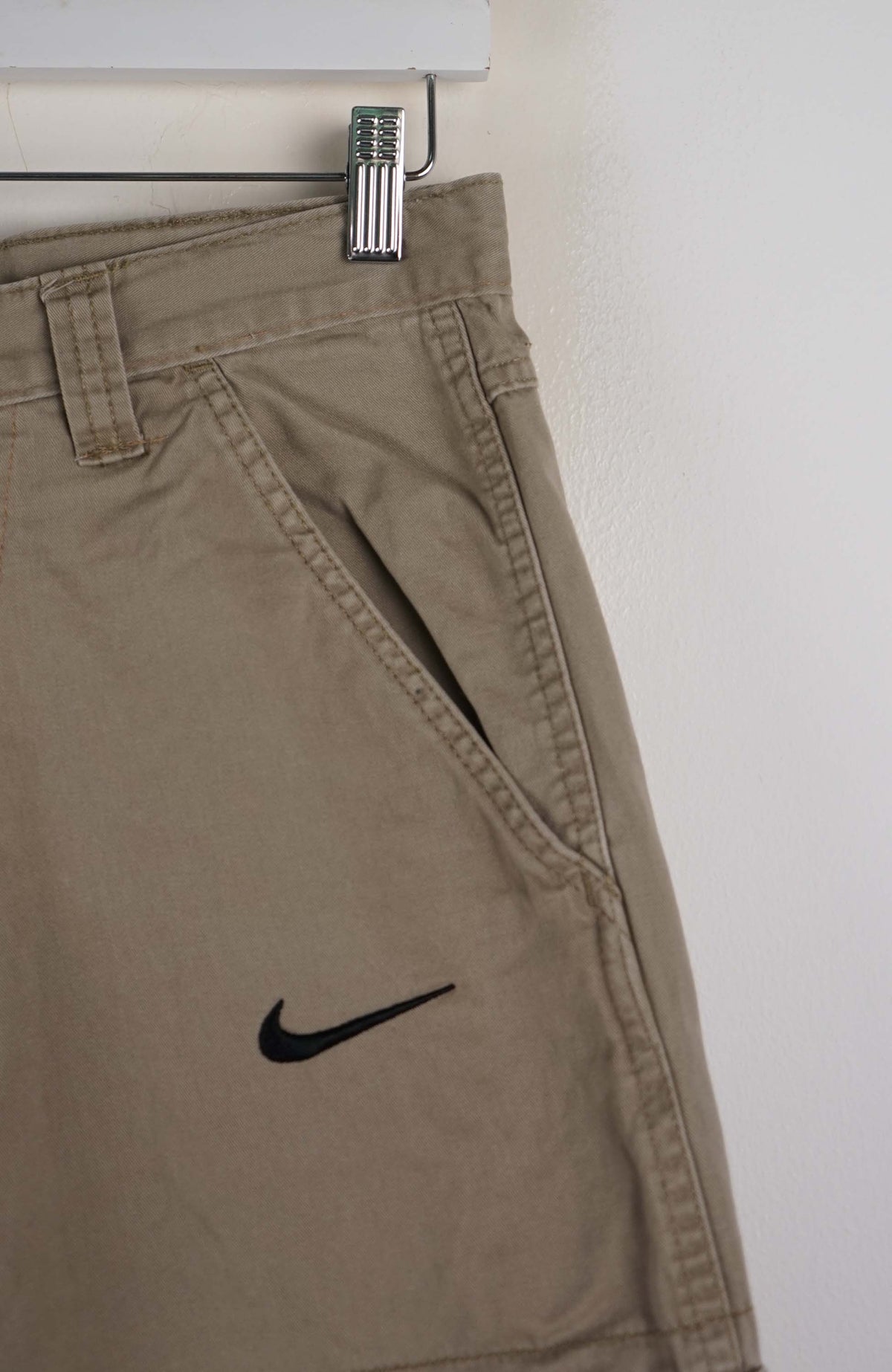 VINTAGE REWORK CARGO SHORTS W29
