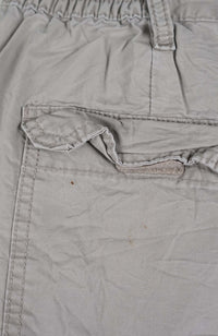 VINTAGE WRANGLER CARGO SHORTS W33