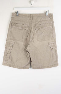 VINTAGE WRANGLER CARGO SHORTS W34