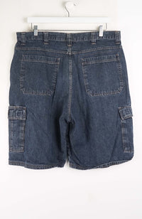 VINTAGE WRANGLER CARGO SHORTS W38