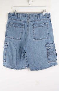 VINTAGE WRANGLER CARGO SHORTS W36