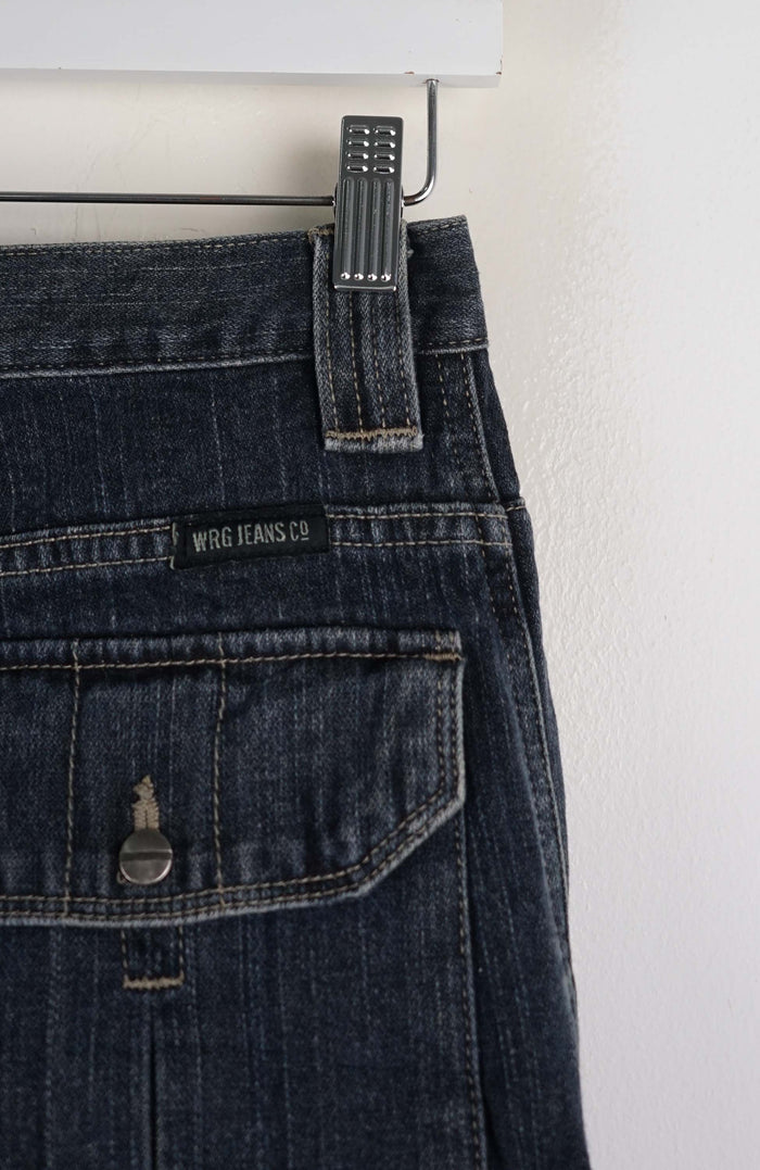 VINTAGE WRANGLER CARGO SHORTS W29