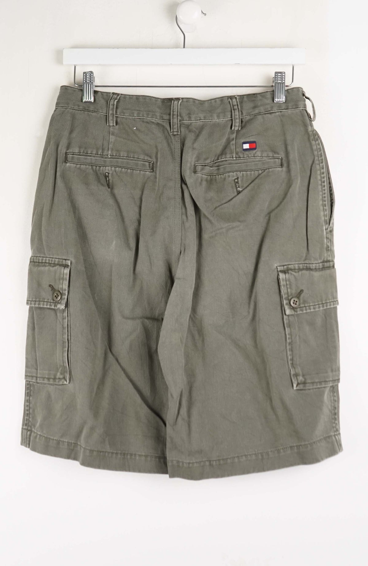 VINTAGE TOMMY HILFIGER CARGO SHORTS W30