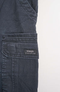 VINTAGE WRANGLER CARGO SHORTS W34