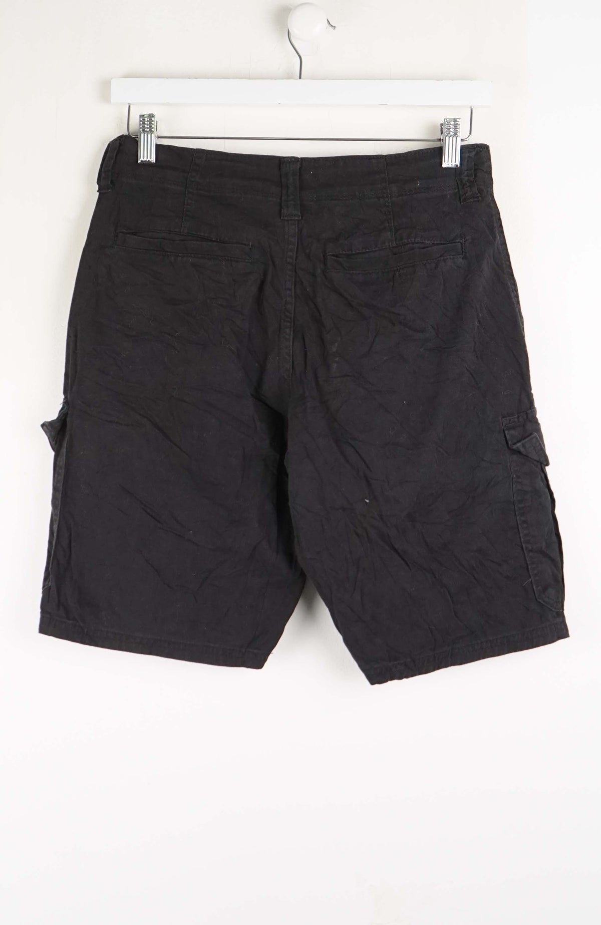 VINTAGE WRANGLER CARGO SHORTS W30
