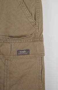VINTAGE WRANGLER CARGO SHORTS W30