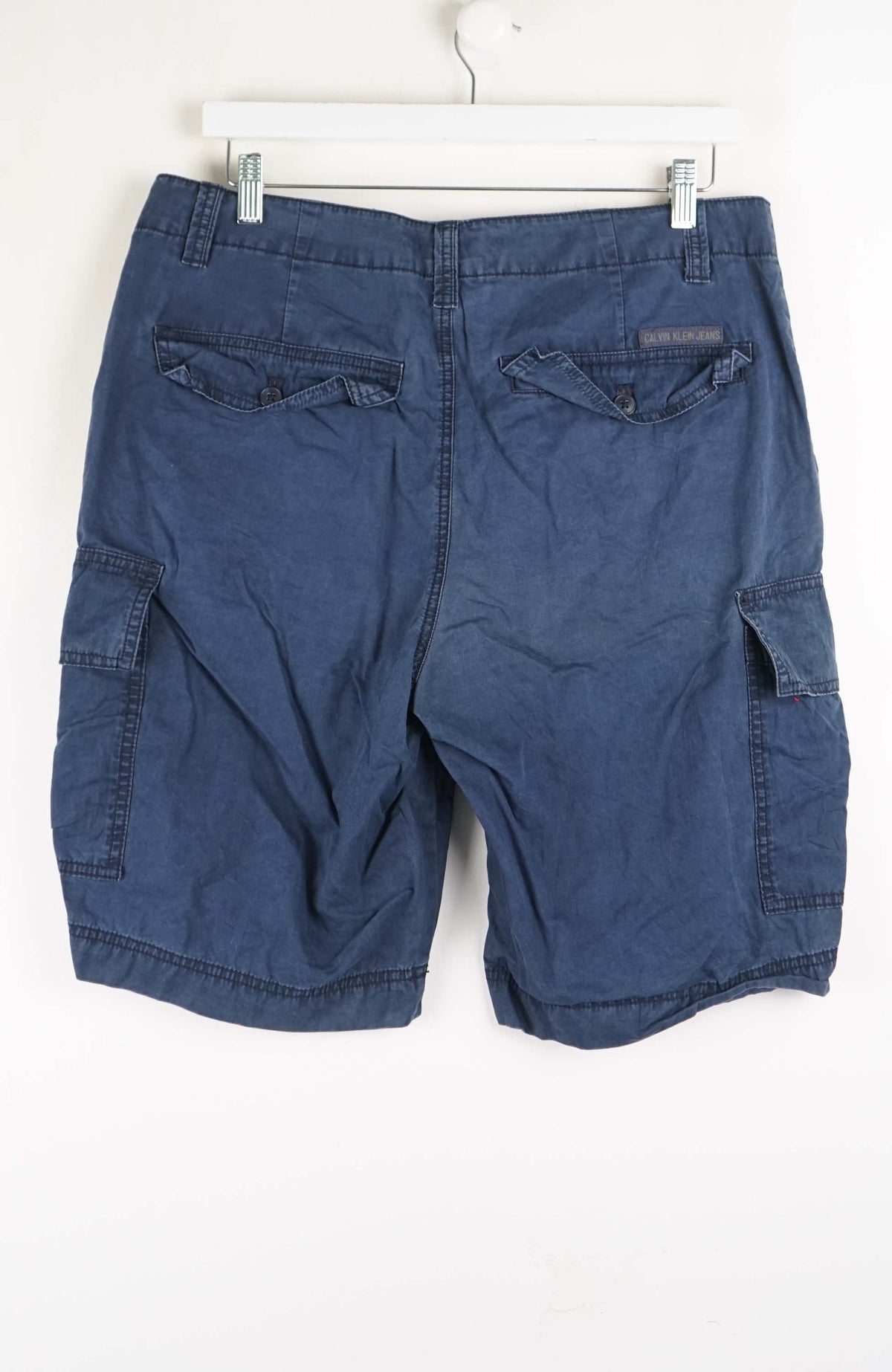 VINTAGE CALVIN KLEIN JEANS CARGO SHORTS W34
