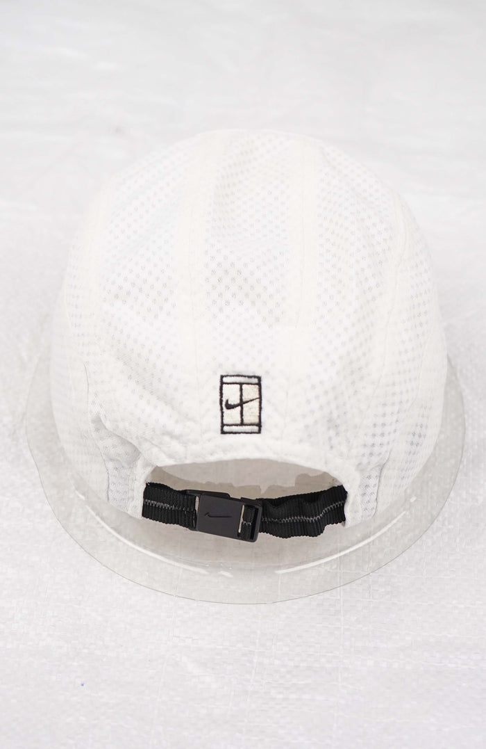 VINTAGE NIKE TENNIS HAT