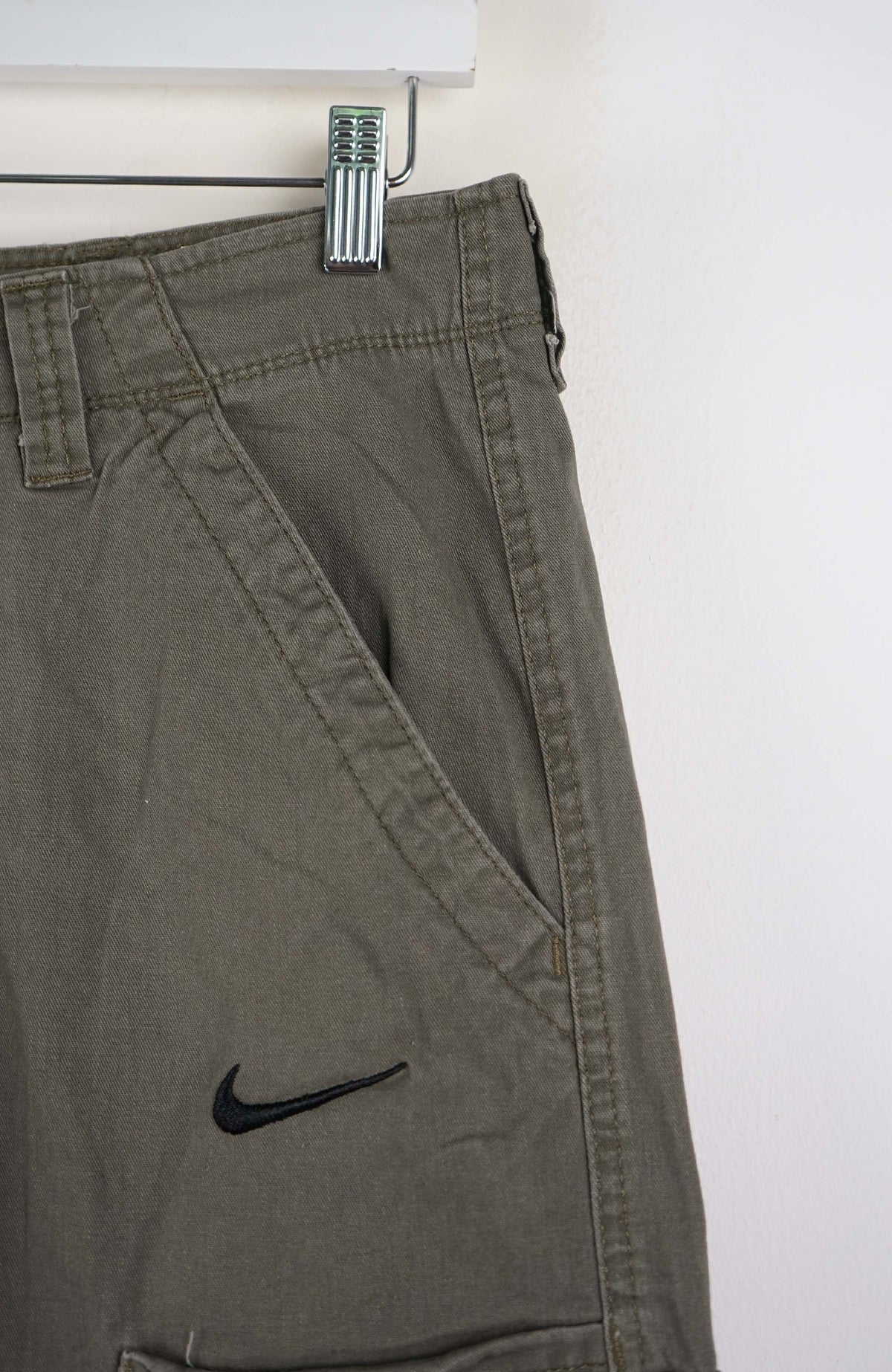 VINTAGE REWORK CARGO SHORTS W31