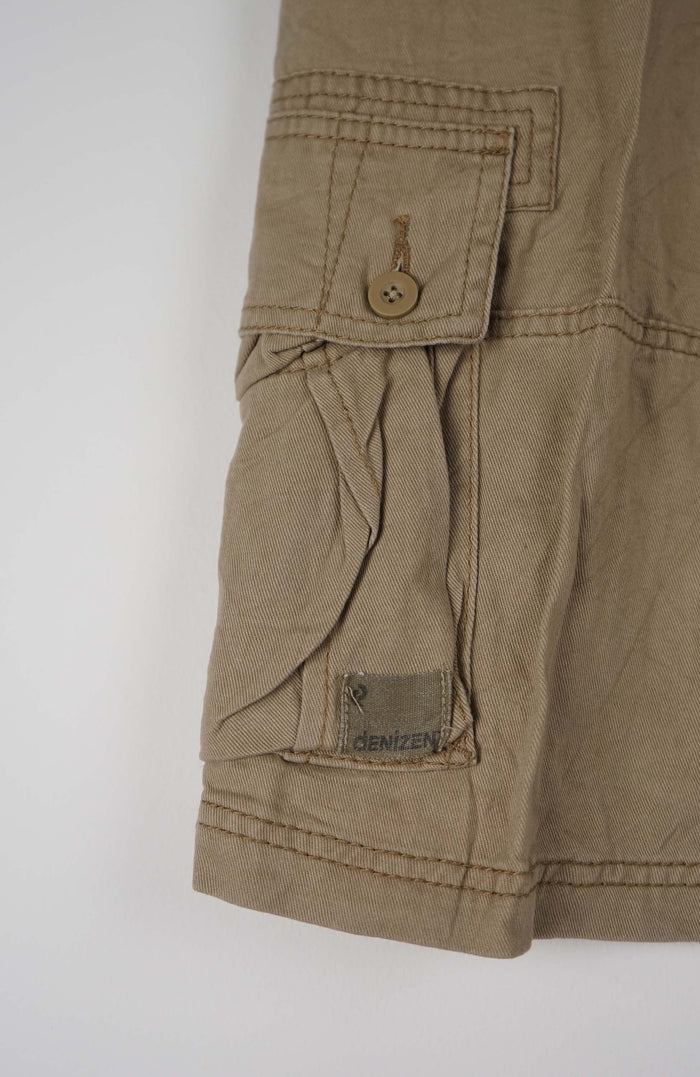 VINTAGE LEVI'S CARGO SHORTS W35