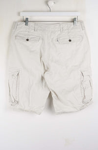 VINTAGE LEVIS CARGO SHORTS W34