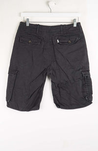 VINTAGE LEVI'S CARGO SHORTS W29