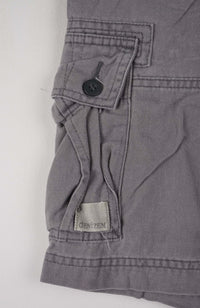 VINTAGE LEVIS CARGO SHORTS W31