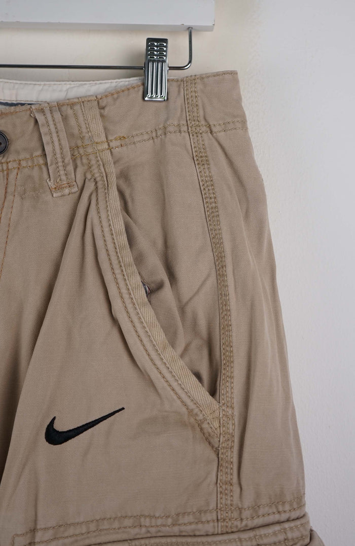 VINTAGE REWORK CARGO SHORTS W30