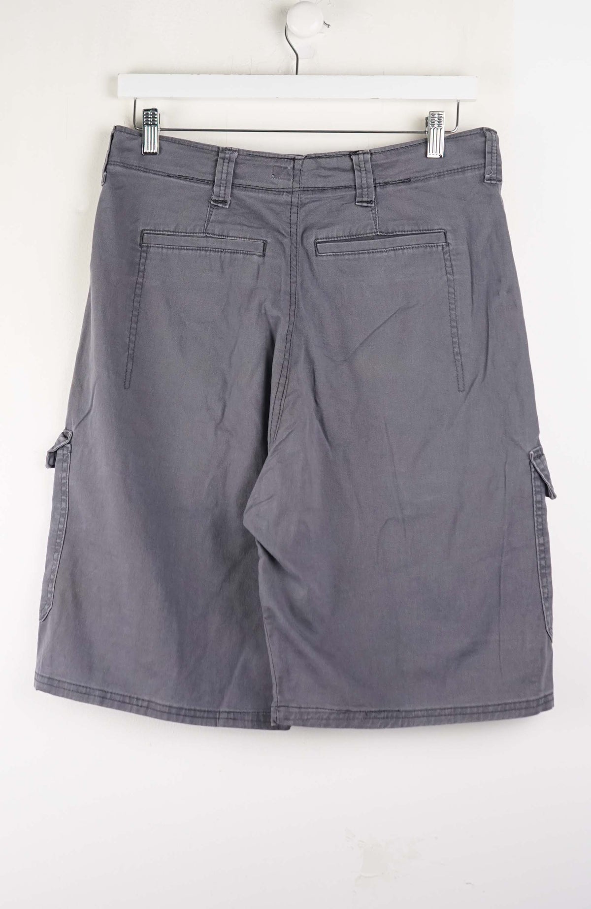 VINTAGE REWORK CARGO SHORTS W30