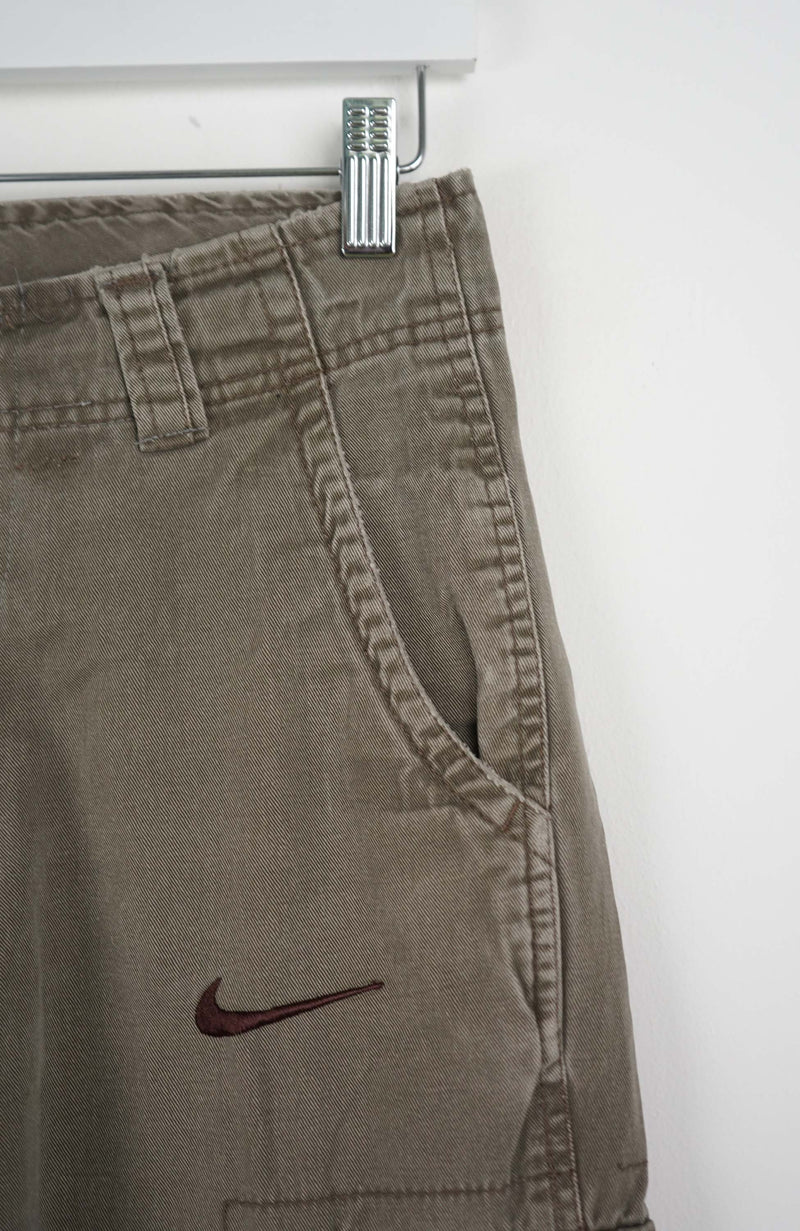VINTAGE REWORK CARGO SHORTS W27