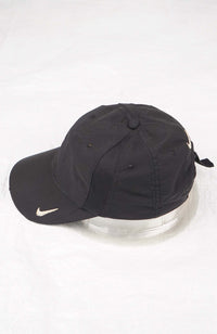 VINTAGE NIKE GOLF HAT
