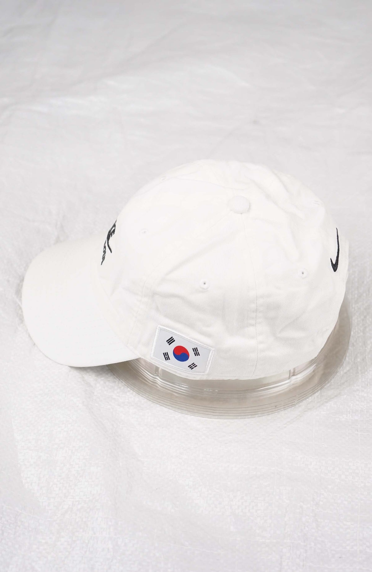 VINTAGE NIKE SEOUL HAT