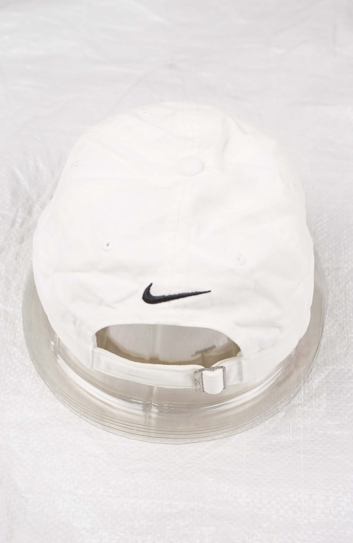 VINTAGE NIKE SEOUL HAT