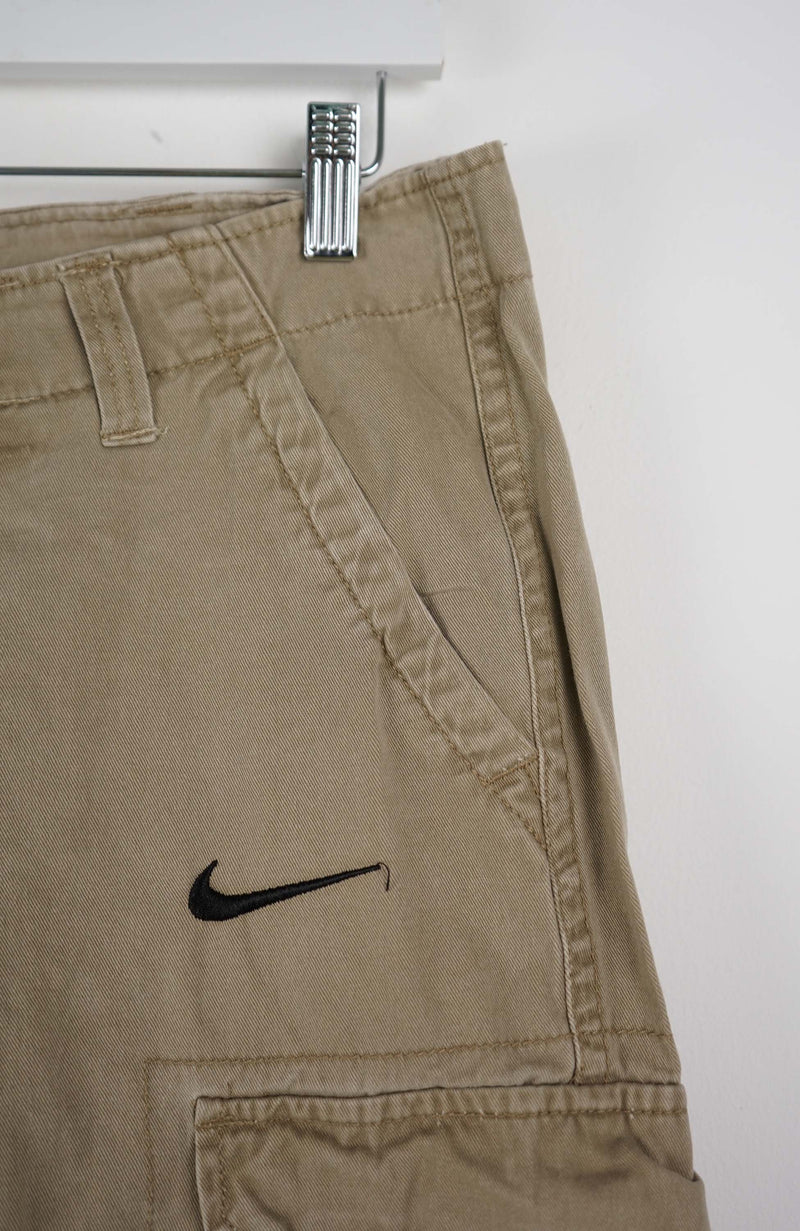 VINTAGE REWORK CARGO SHORTS W33