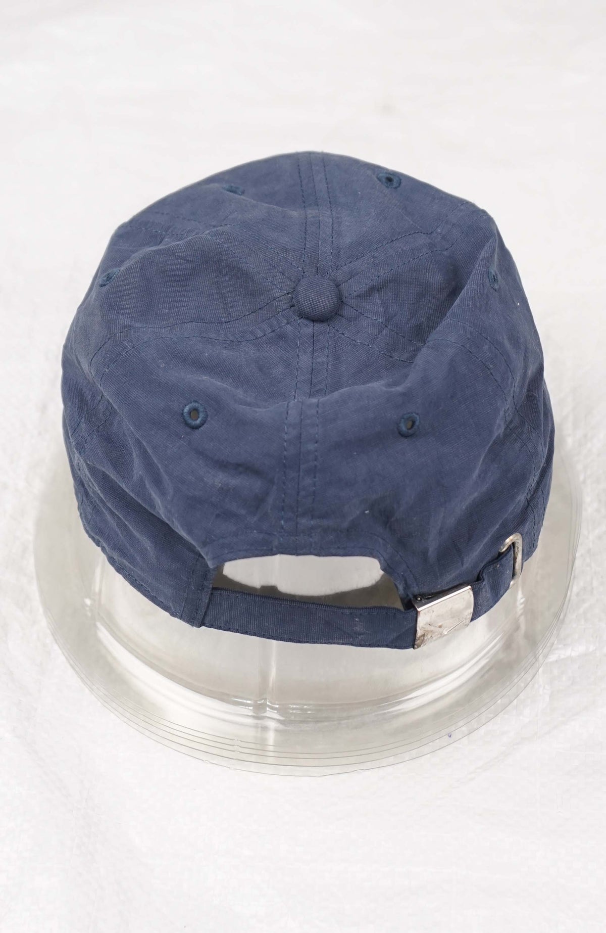 VINTAGE NIKE HAT