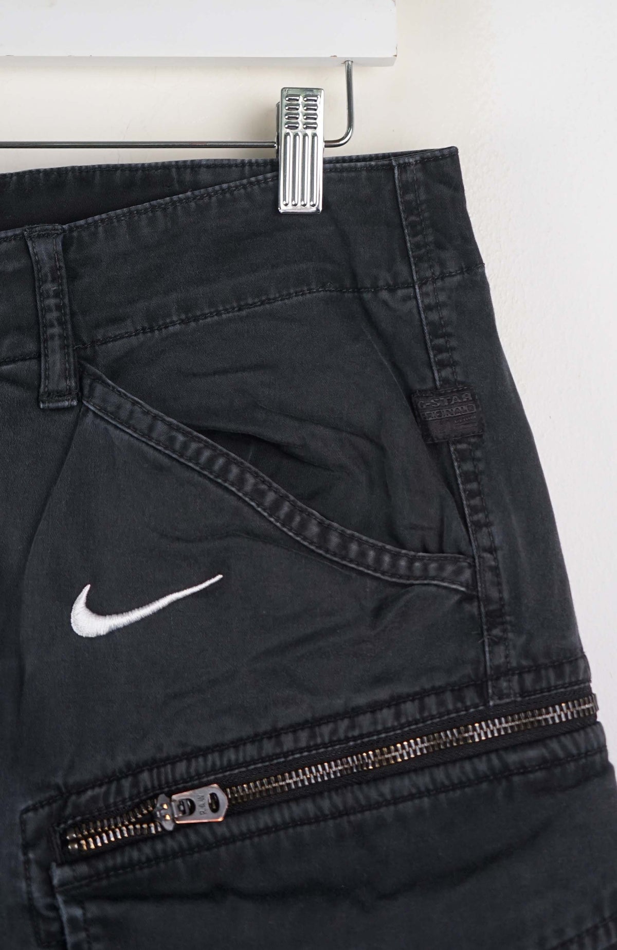 VINTAGE REWORK CARGO SHORTS W33