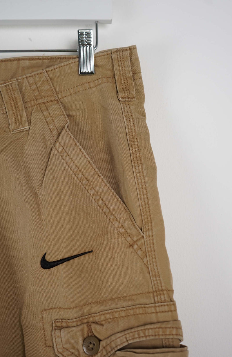 VINTAGE REWORK CARGO SHORTS W33