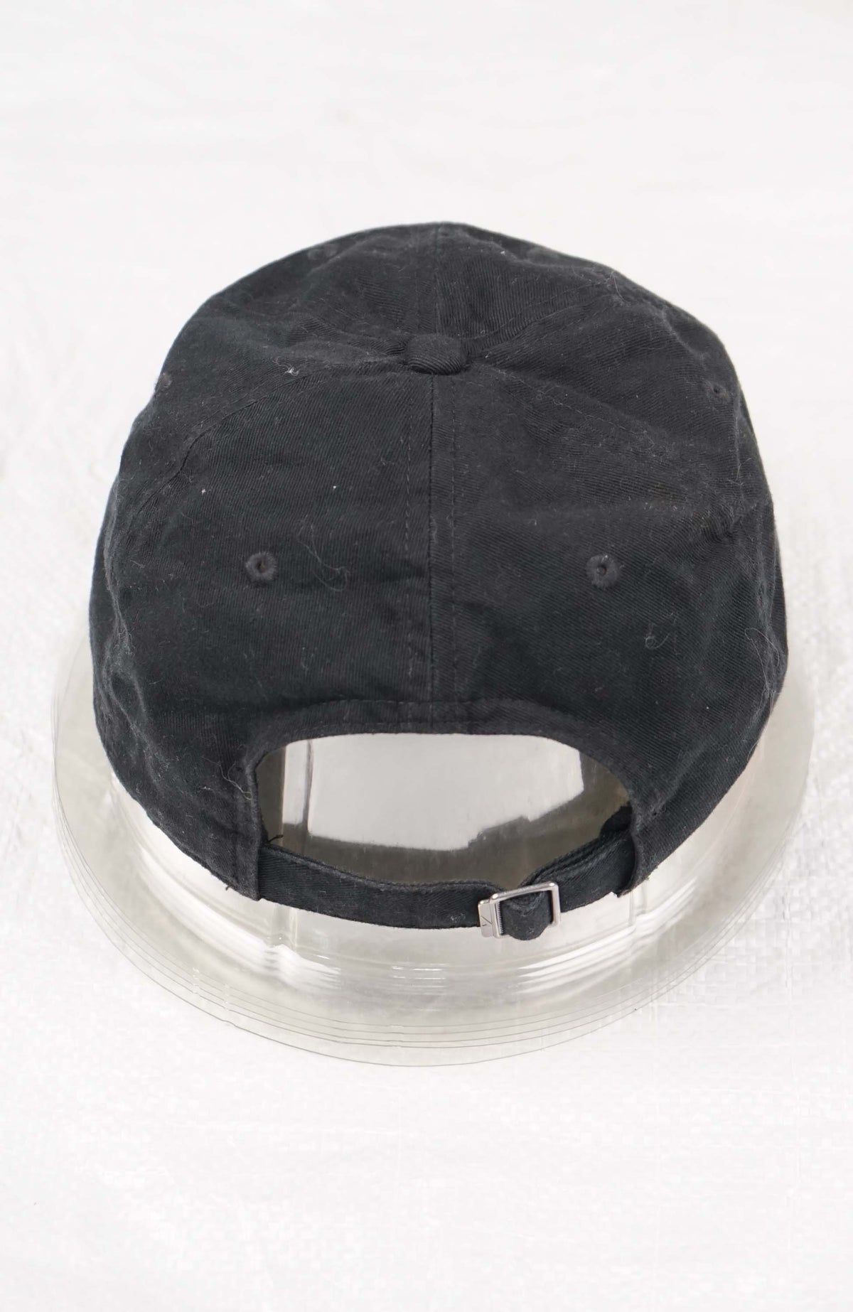 VINTAGE NIKE FIGHTING DUCKS HAT