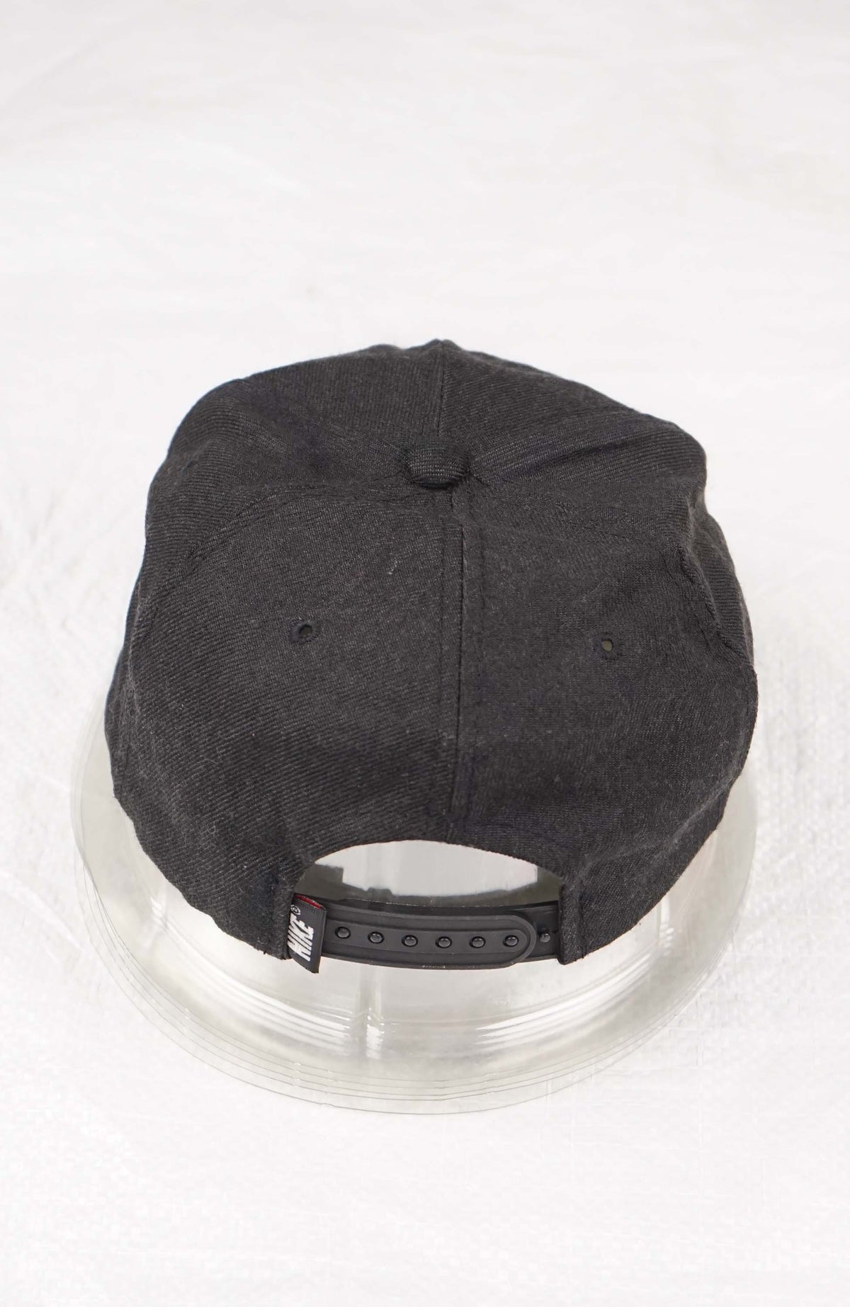 VINTAGE NIKE HAT