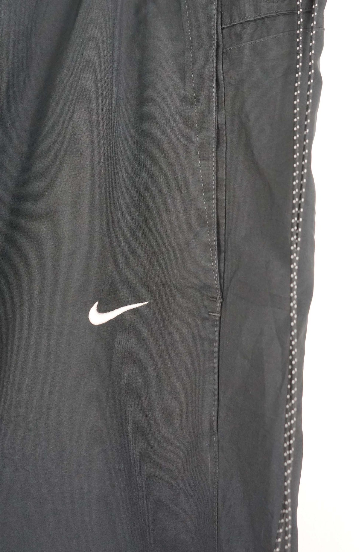 VINTAGE NIKE TRACK PANTS (XXL)