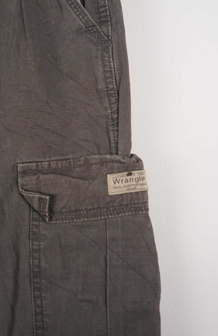 VINTAGE WRANGLER CARGO PANTS W34
