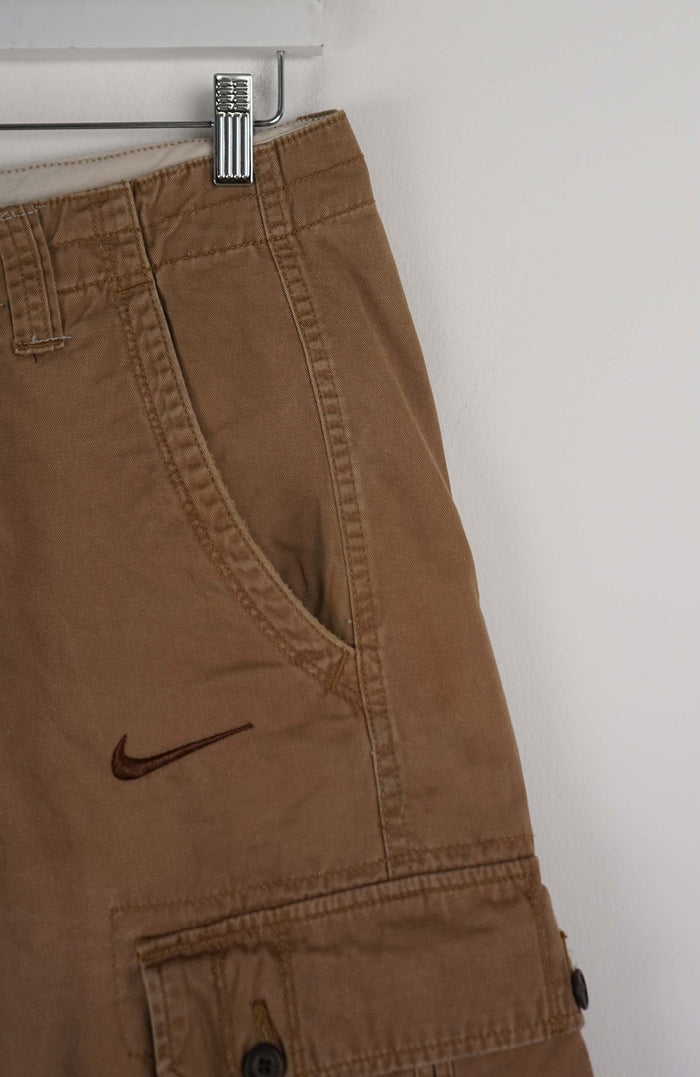 VINTAGE REWORK CARGO SHORTS W30