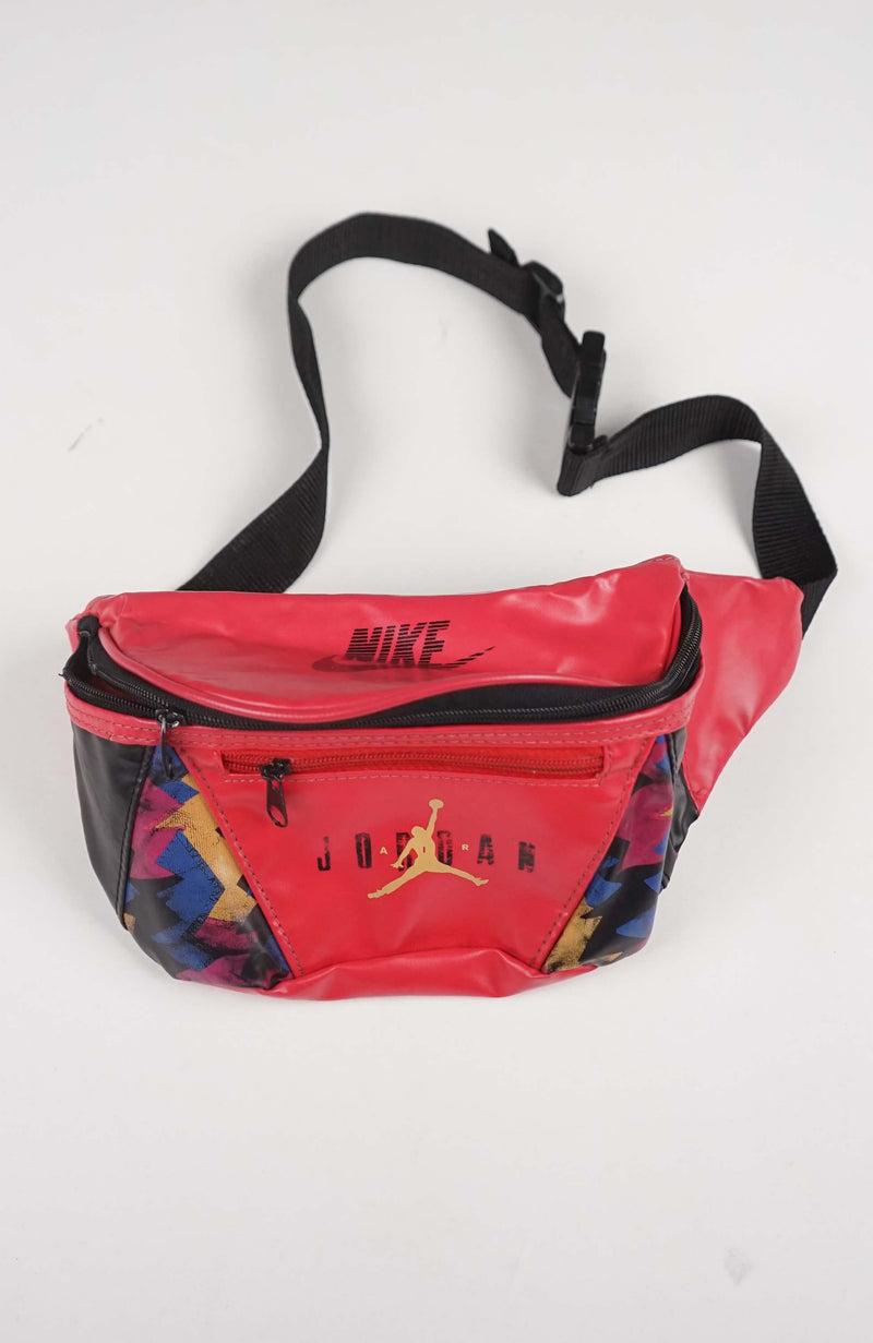 VINTAGE NIKE JORDAN BUM BAG