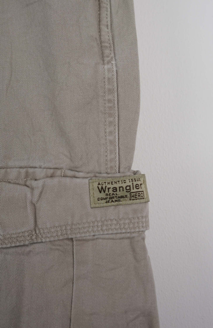 VINTAGE WRANGLER CARGO PANTS W35
