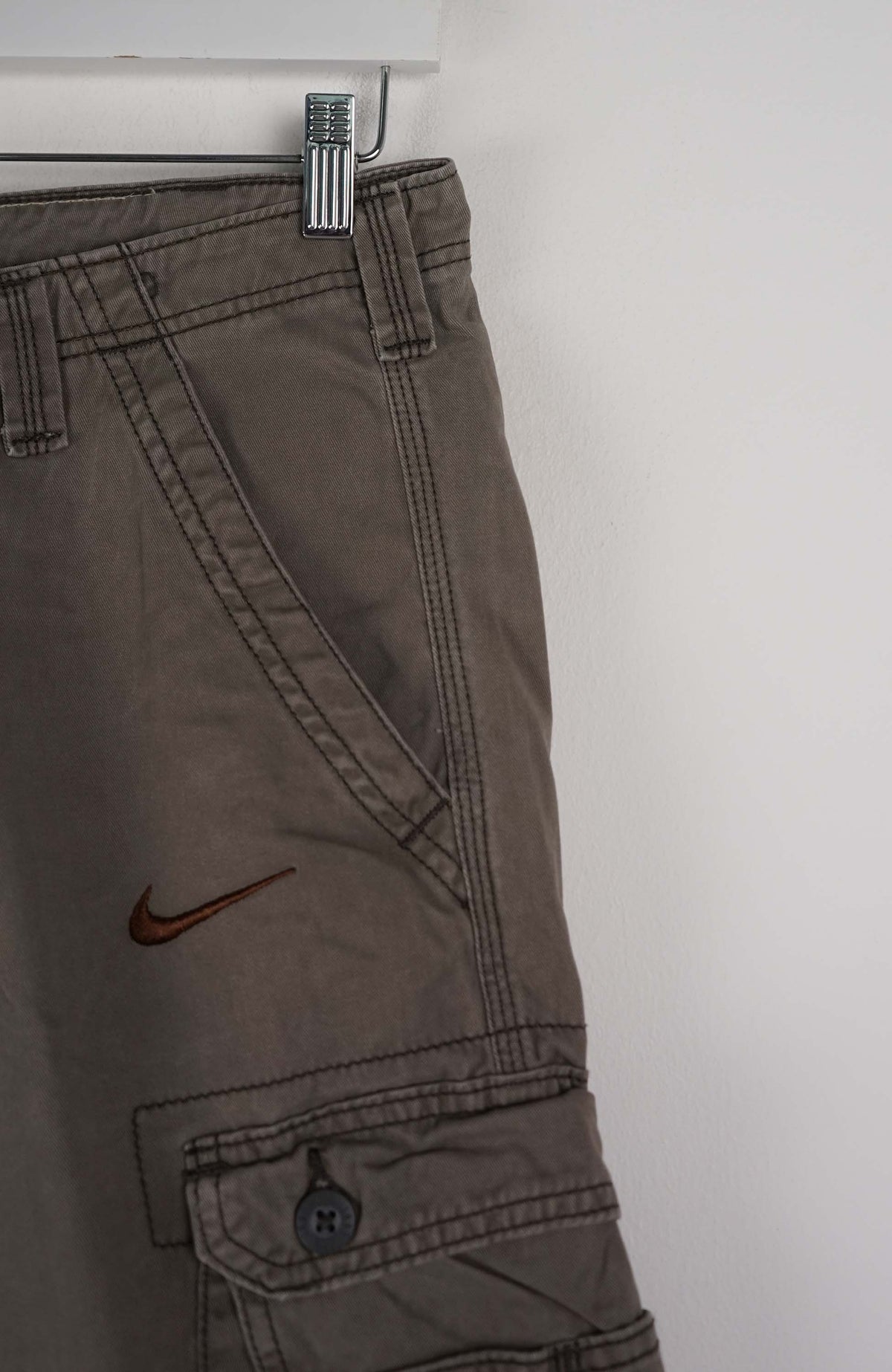 VINTAGE REWORK CARGO SHORTS W29