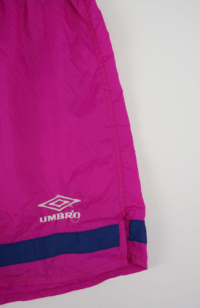 VINTAGE UMBRO ACTIVE SHORTS W30