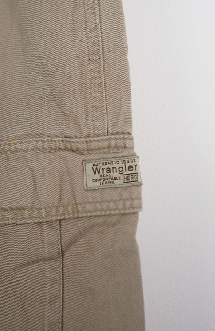 VINTAGE WRANGLER CARGO PANTS W31