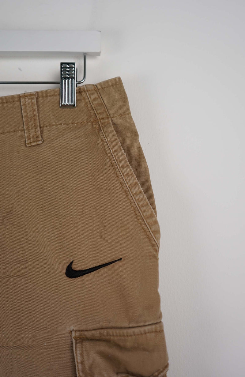 VINTAGE REWORK CARGO SHORTS W32
