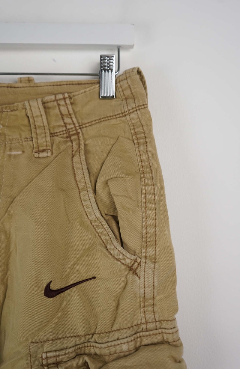 VINTAGE REWORK CARGO SHORTS W29