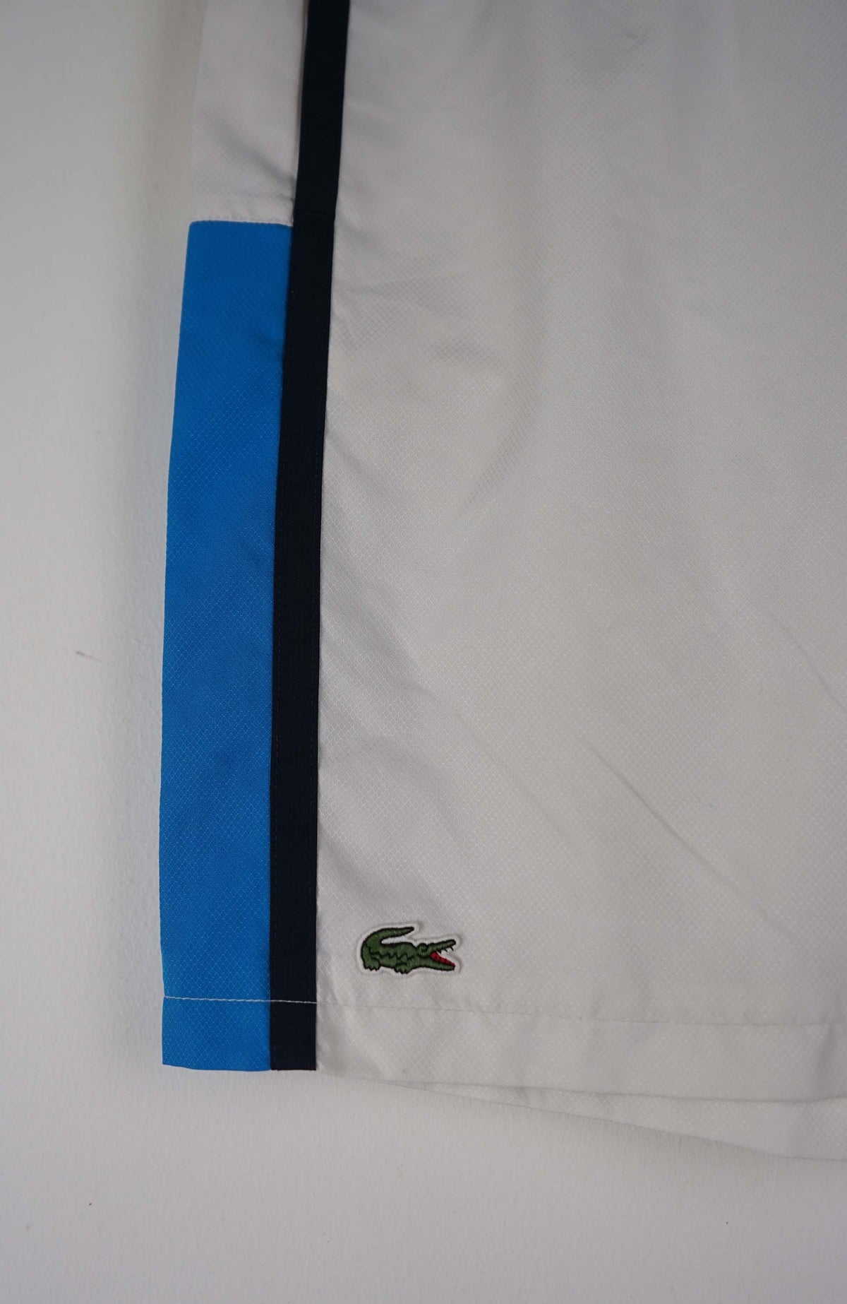 VINTAGE LACOSTE ACTIVE SHORTS W28