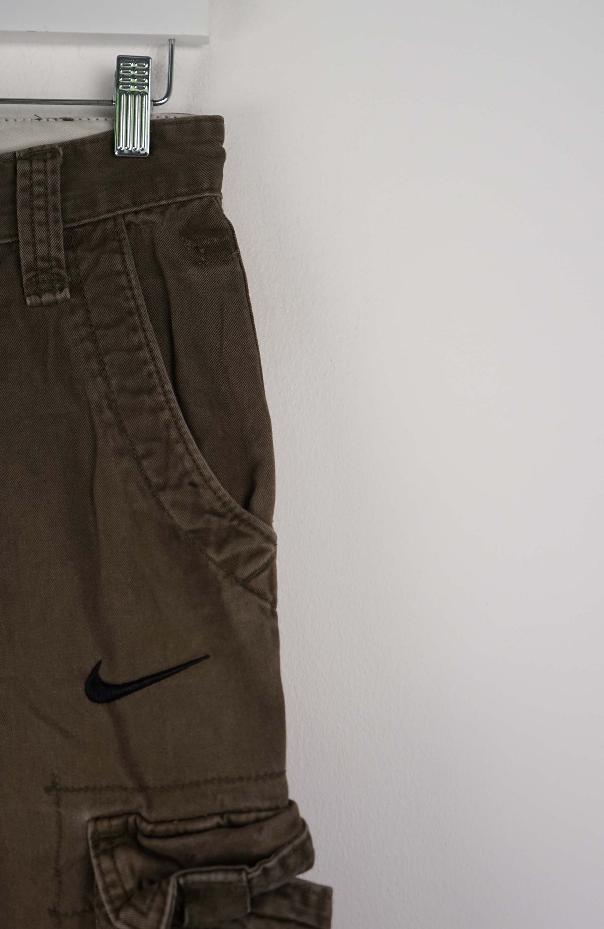 VINTAGE REWORK CARGO SHORTS W30