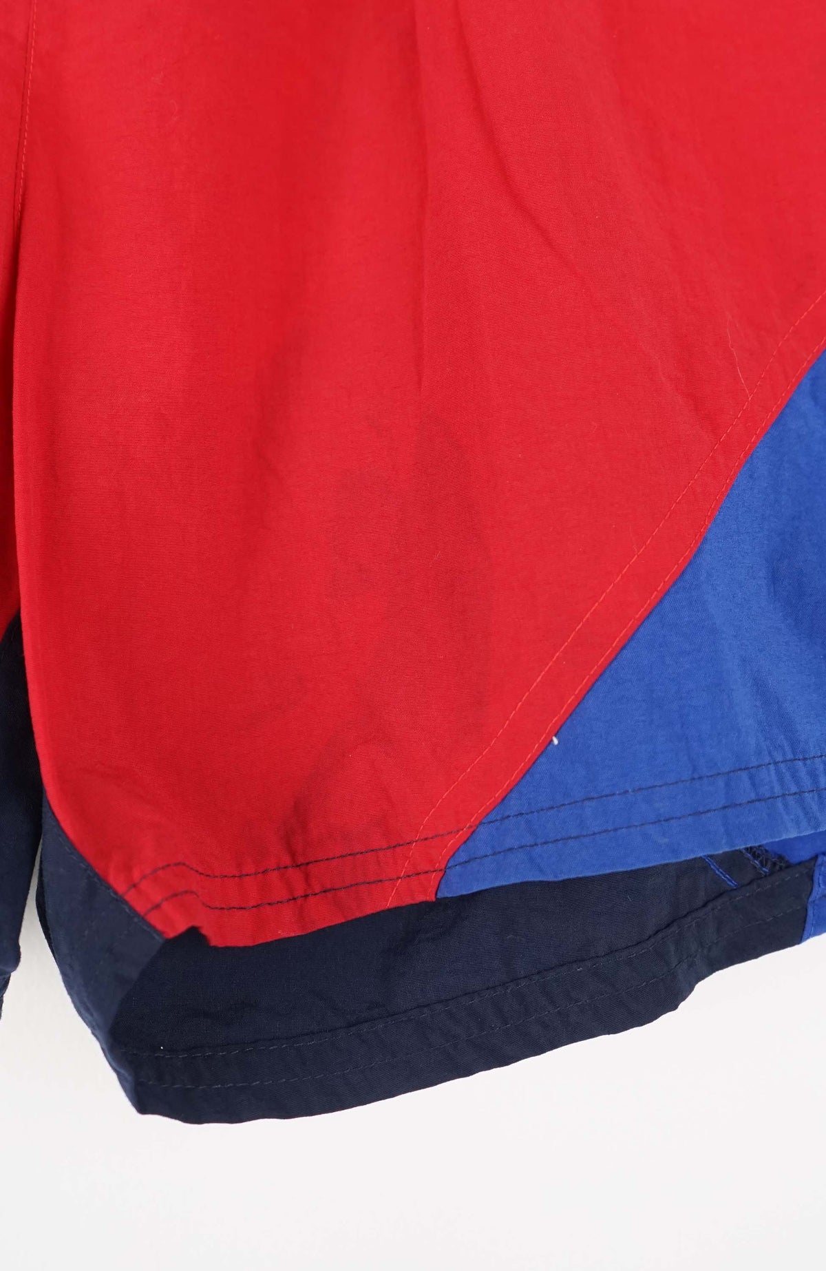 VINTAGE NAUTICA ACTIVE SHORTS W36