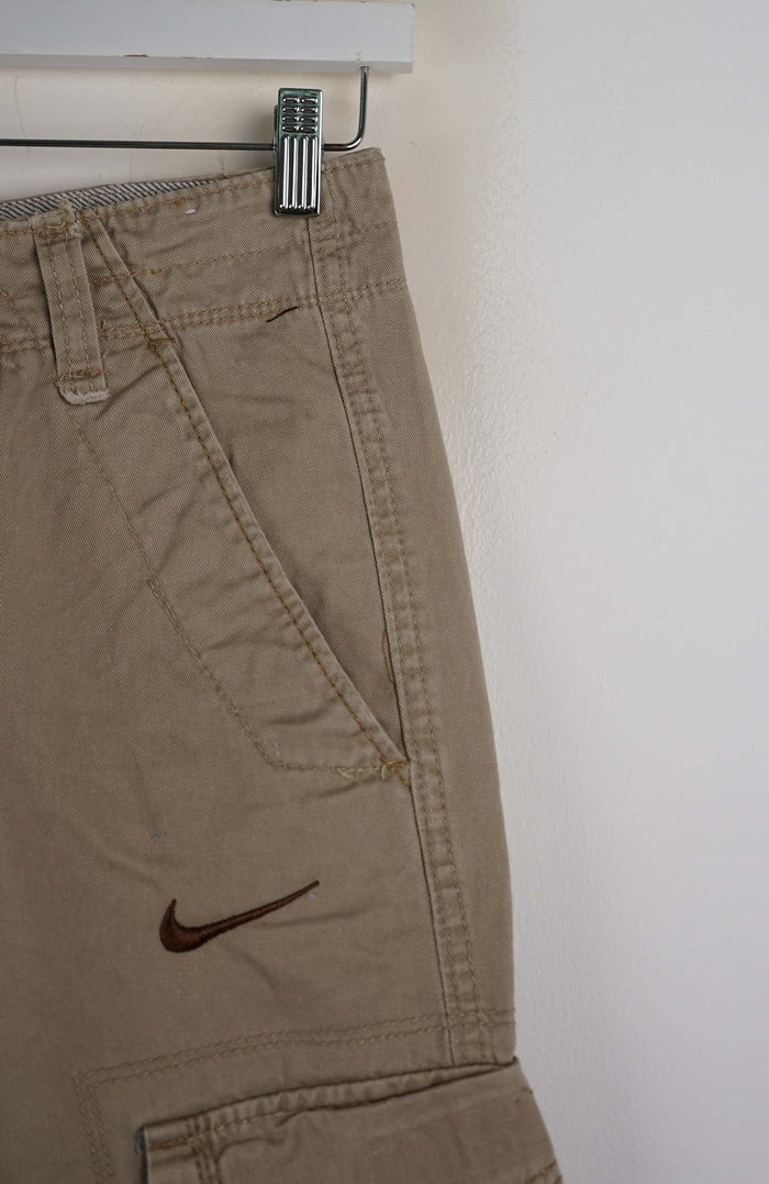 VINTAGE REWORK CARGO SHORTS W26