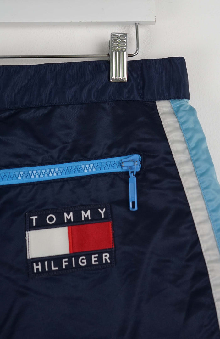 VINTAGE TOMMY HILFIGER ACTIVE SHORTS W35