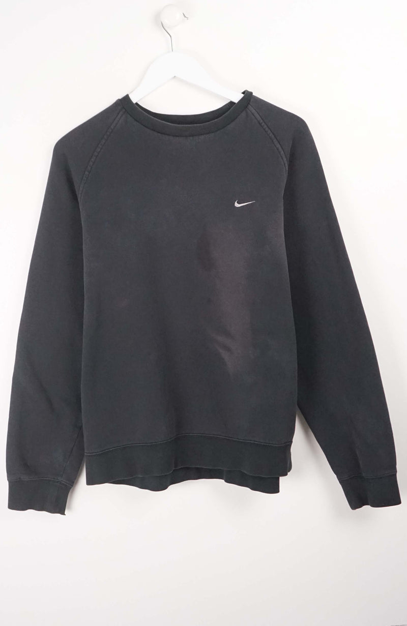 VINTAGE NIKE SWEATER (M)