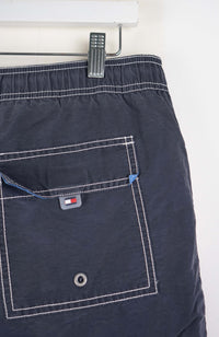 VINTAGE TOMMY HILFIGER BOARD SHORTS W38