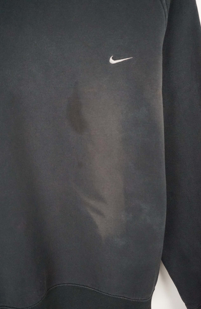 VINTAGE NIKE SWEATER (M)