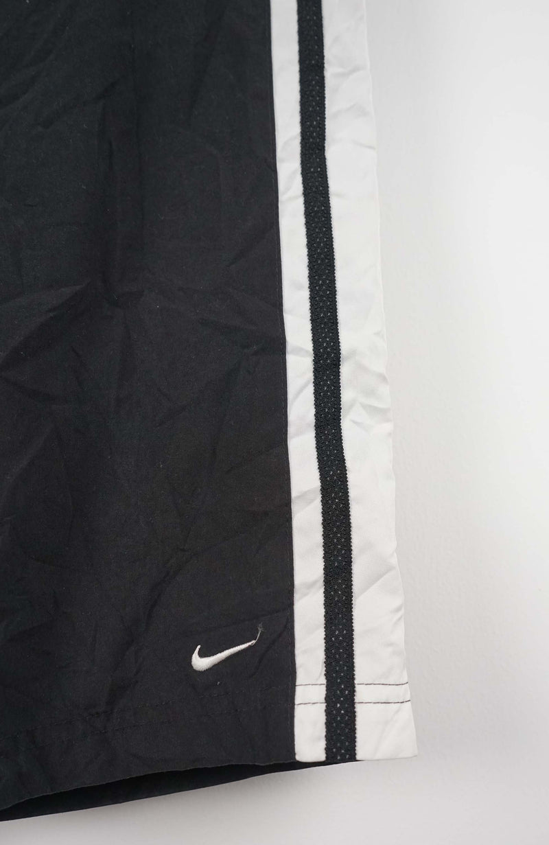 VINTAGE NIKE 3/4 TRACK PANTS (S)
