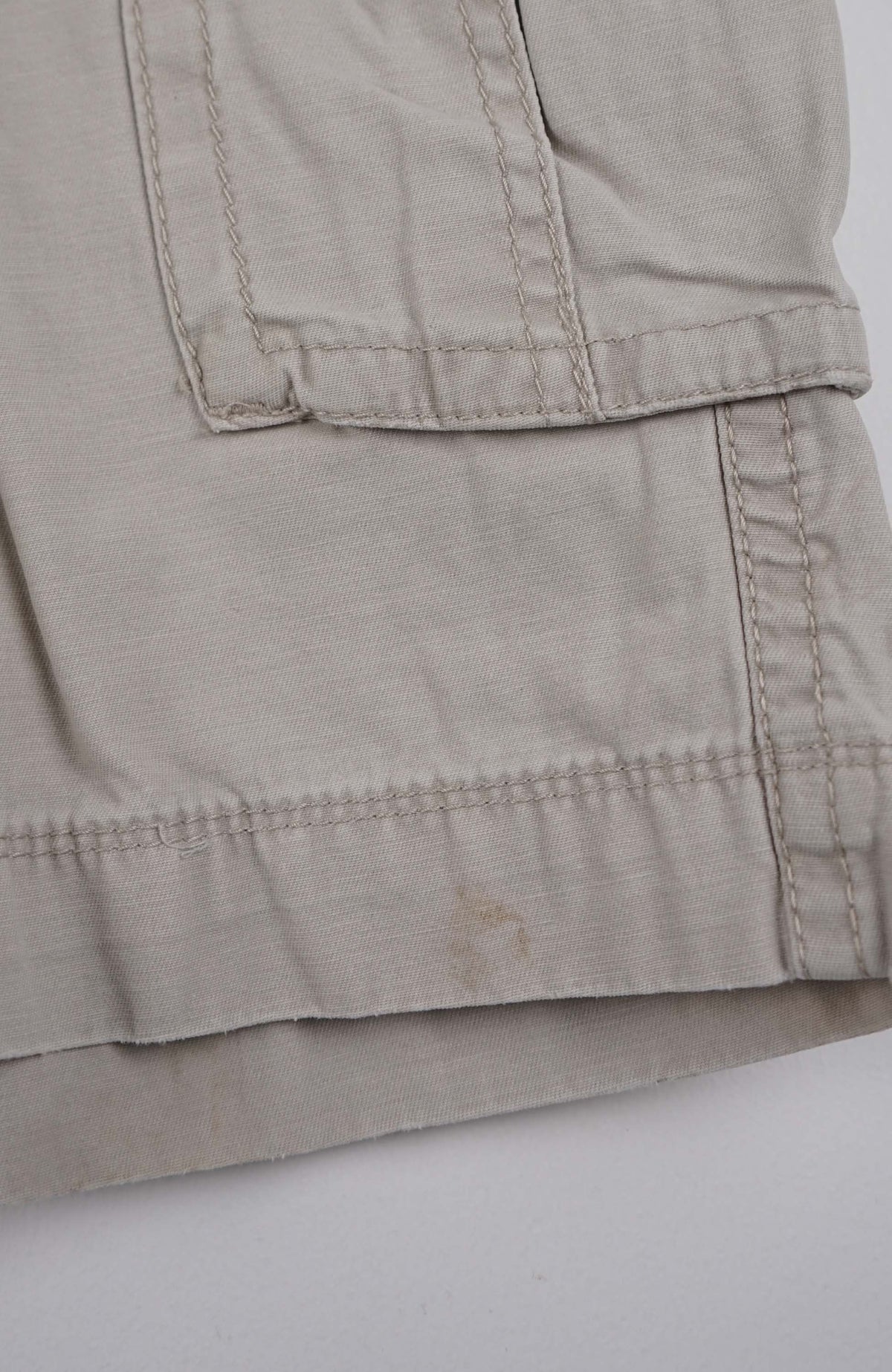 VINTAGE REWORK CARGO SHORTS W28